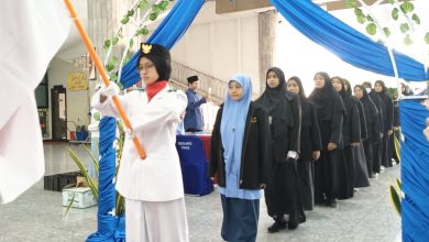 Purna Siswa SMA Surabaya