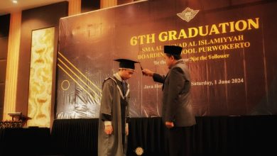 Wisuda SMA AABS Purwokerto
