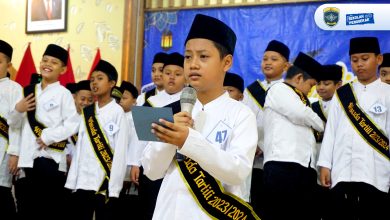 Wisuda tartili SD Jember