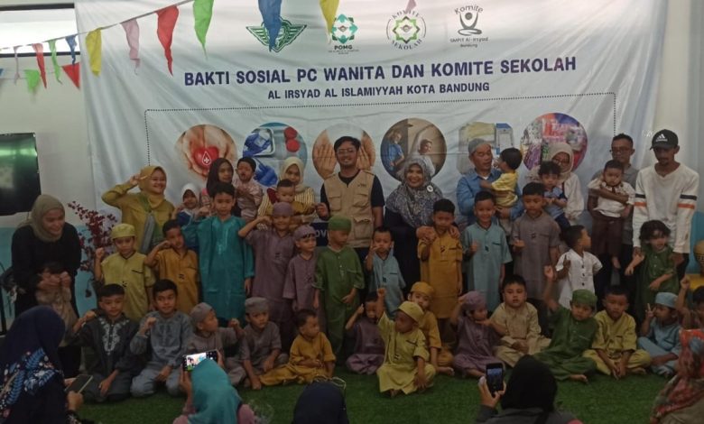 PCW Kota Bandung peserta Khitanan massal