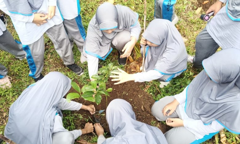 Outbond SMA Surabaya