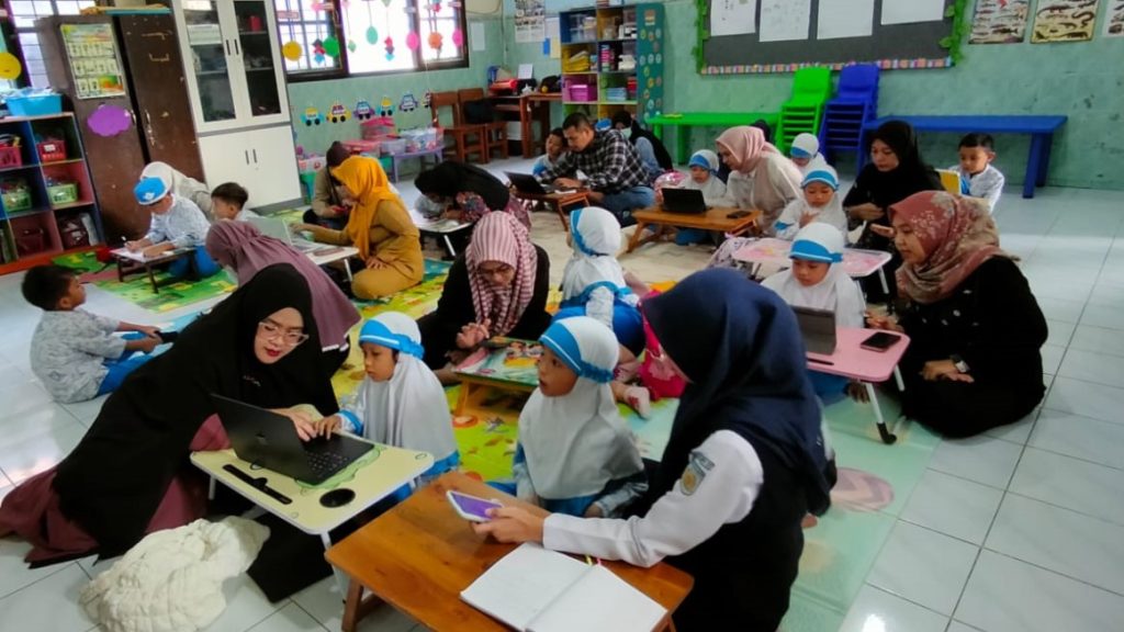 TK Madiun Bikin Buku
