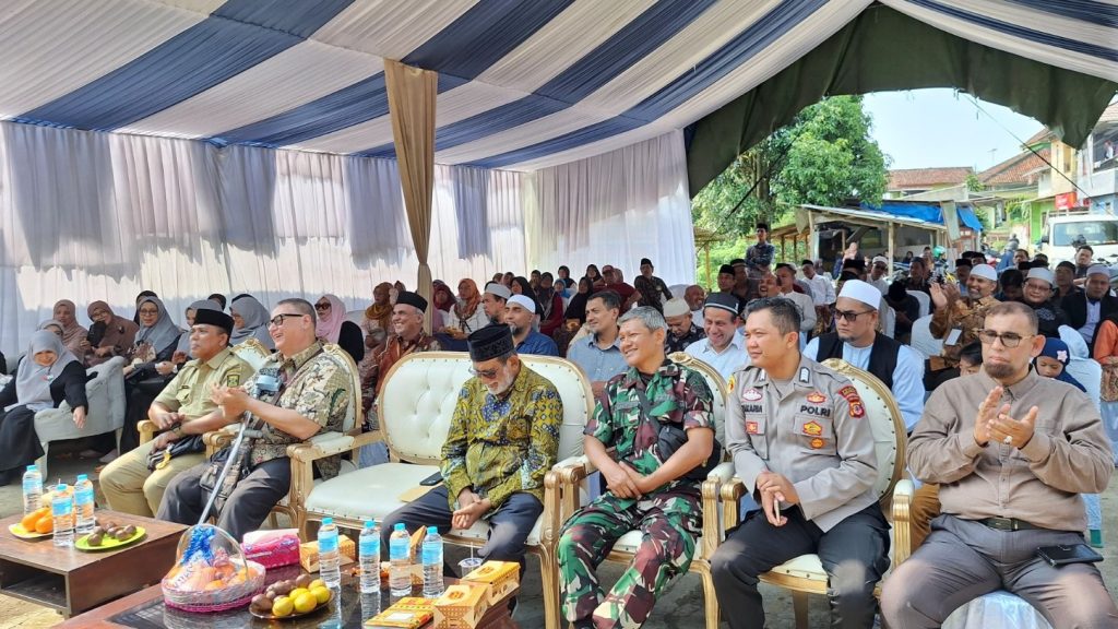 Ketua Umum Al Irsyad hadiri Halal Bihalal & peletakan batu pertama Gedung Dakwah dan GPU Syekh Achmad Syurkati di Sukabumi.