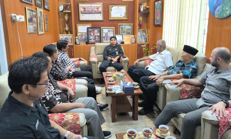 PC Kunjungan ke Dindik Banyumas