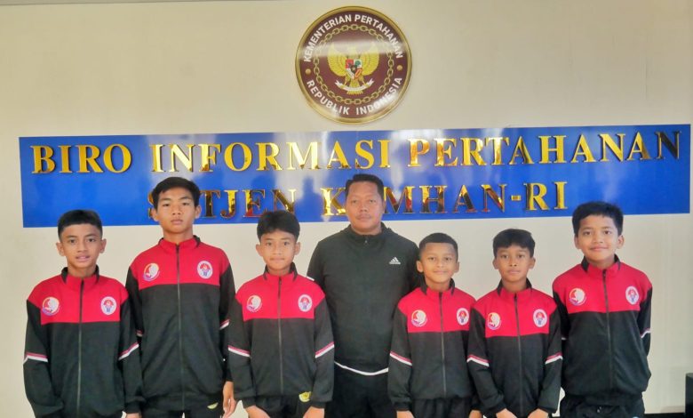 6 siswa Al Irsyad Karawang lolos Timnas U-12 dan siap berlaga di Taiwan, dilepas resmi oleh Kemhan RI sebagai wakil Indonesia di ajang internasional.