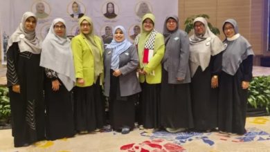 Ketua Umum PB Wanita Al-Irsyad, Dra. Fahimah Abdul Kadir Askar, tampil sebagai narasumber dalam Sarasehan BMIWI. Perempuan berdaya, bangsa berdaulat menuju Indonesia Emas 2045.