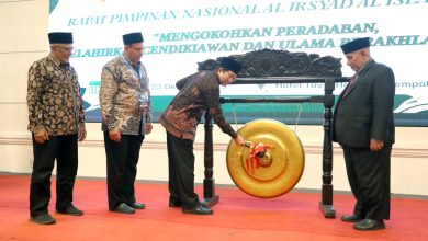Menag Nazarudin Umar buka RAPIMNAS Al Irsyad 2025 di Jakarta, ajak ormas Islam bimbing generasi muda dan kokohkan peradaban bangsa.