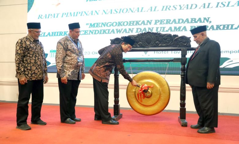 Menag Nazarudin Umar buka RAPIMNAS Al Irsyad 2025 di Jakarta, ajak ormas Islam bimbing generasi muda dan kokohkan peradaban bangsa.