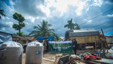 APIC serahkan 1 truk bantuan melalui LAZNAS Al Irsyad untuk warga terdampak banjir Aceh Tamiang. Aksi solidaritas untuk sesama.