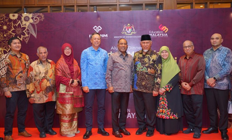 Ketum PP Al Irsyad Al Islamiyyah menyoroti peran strategis alumni dalam memperkuat diplomasi pendidikan Indonesia–Malaysia pada ajang “Legacy & Beyond: The Malaysia Alumni Icon Awards & IKAPIM Outlook Forum” di Jakarta.