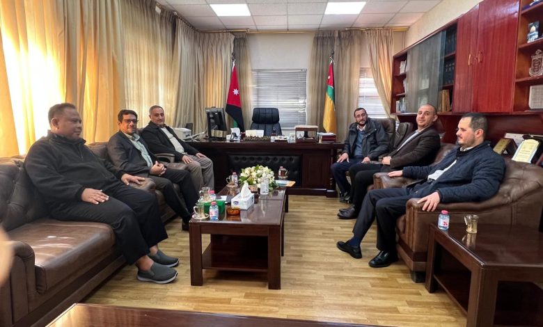 Ke Yordania, AABS Purwokerto membuka jalur kuliah di University of Jordan dan WISE dengan biaya hemat serta beasiswa tahfidz bagi lulusan.