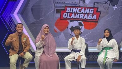 Prestasi karate Sekolah Al Irsyad Karawang jadi sorotan TV nasional lewat penampilan siswa di program Bincang Olahraga TVRI Sport.