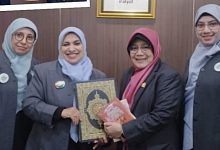 PW Wanita Al-Irsyad gelar audiensi hangat dengan Komisi E DPRD DKI (11/5) demi sinergi pemberdayaan perempuan & keluarga.