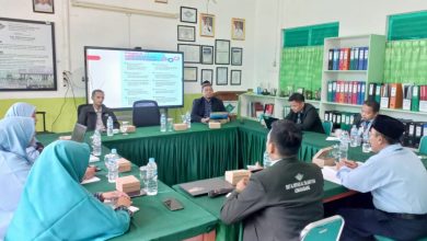 Ketua MPP PP Al Irsyad Dr. Nandi Mulyadi kunjungi Lemahabang & Ciledug. Perkuat manajemen & kurikulum khas untuk mutu pendidikan unggul.