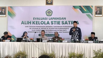 Evaluasi Lapangan Alih Kelola STIE Satria ke Yayasan Al Irsyad resmi digelar. Bukti kesiapan transformasi menuju kampus unggul dan berwawasan global.