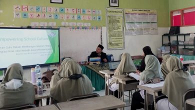 Ketua MPP PP Al Irsyad kawal pelantikan KS & WKS SD Al Irsyad Situbondo. Dorong inovasi berbingkai akhlak & integrasi kurikulum Mabadi. Simak!
