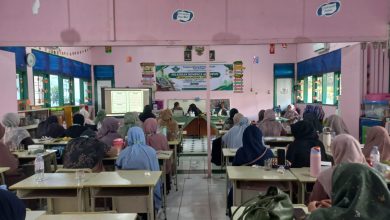 PCW Al Irsyad Kota Cirebon gelar Pelatihan Tartili untuk 51 guru TK. Ustaz Nandi Mulyadi: Standardisasi penting sejak dini!