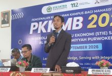 STIE Satria Al Irsyad resmi gelar PKKMB. Rektor Dr. Faizal Wihuda: Semoga melahirkan generasi yang amanah & berilmu!
